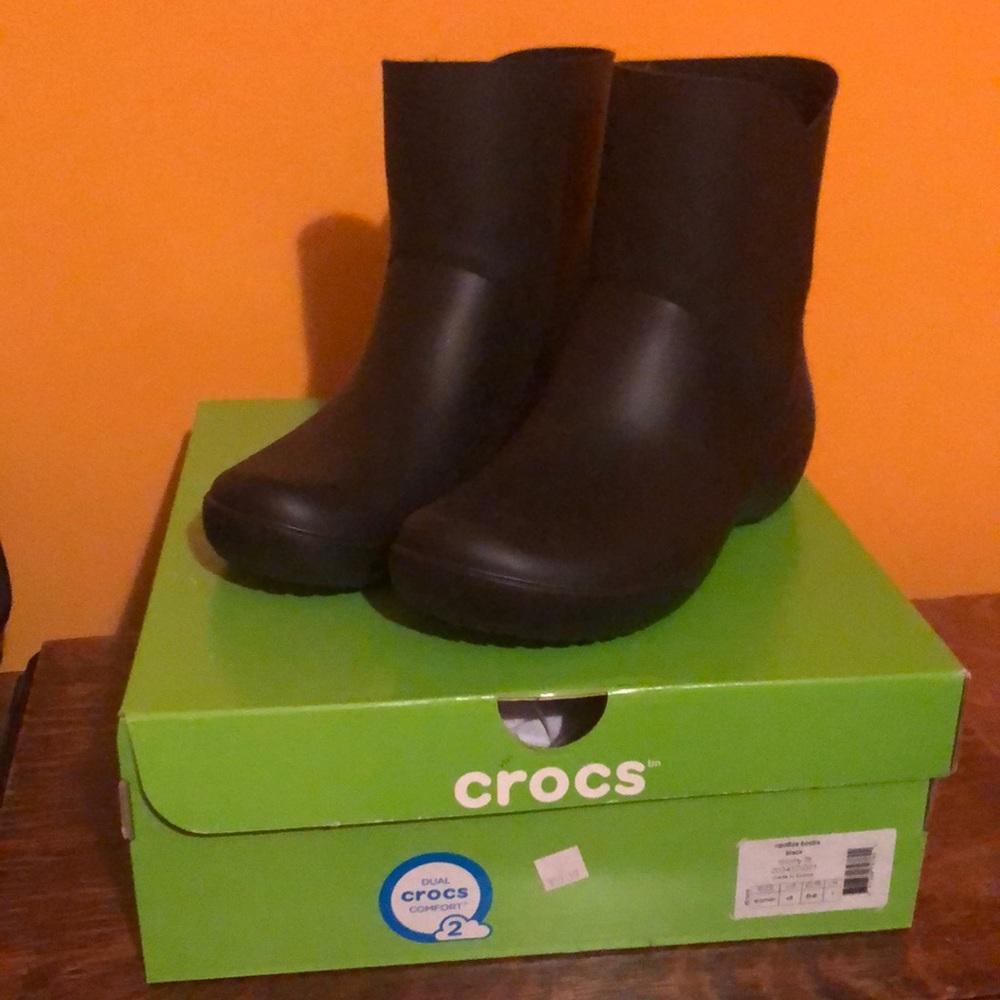 Crocs rainflow bootie